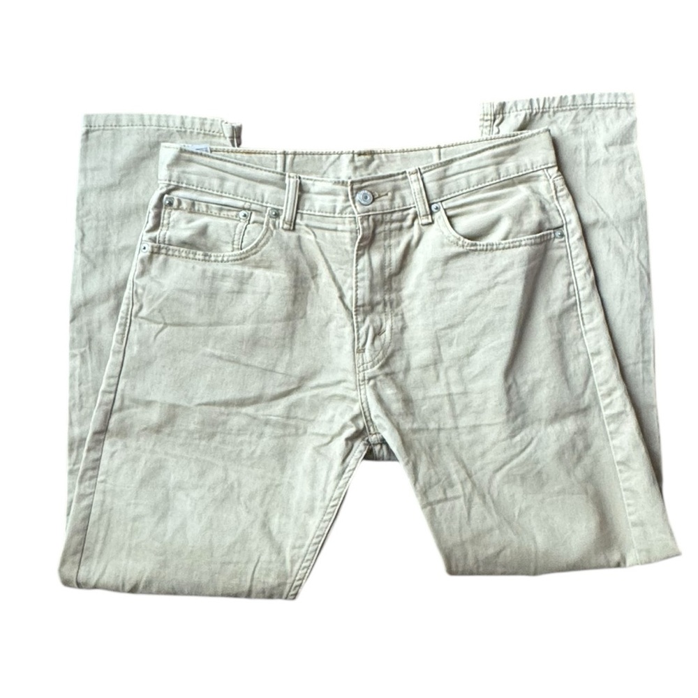 Levi’s Men's Straight Fit Jeans in Light Tan Size 32x30